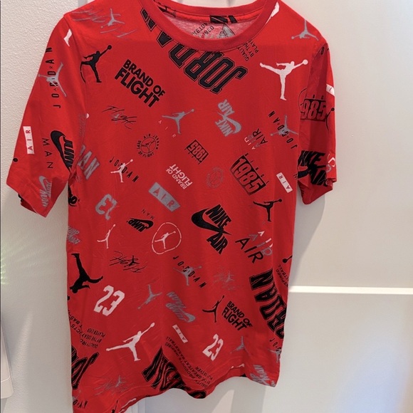 Lot of 2x [Jordan] & [adidas] Short-Sleeved Graphic T-Shirts Youth Sz Large/XL - Picture 5 of 14